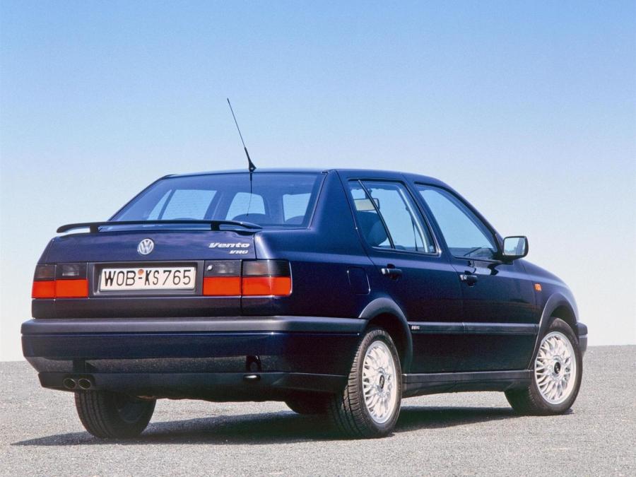  Volkswagen Vento VR6 1992 года  (фото 2 из 5)